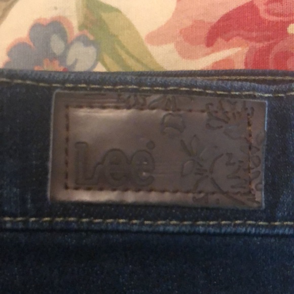 LEE Denim Size 14 Short Relaxed Straight Leg Classic 5-pocket Jeans
$78 NEW - Picture 14 of 16